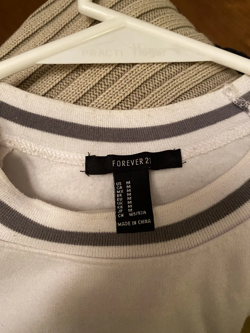 Buzo Forever 21 - imagen 3