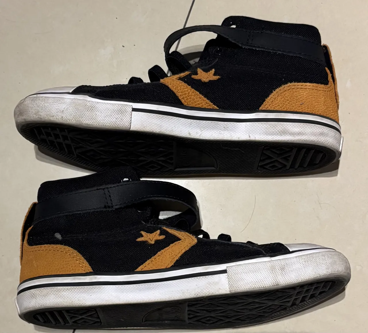 Zapatillas Converse - imagen 1