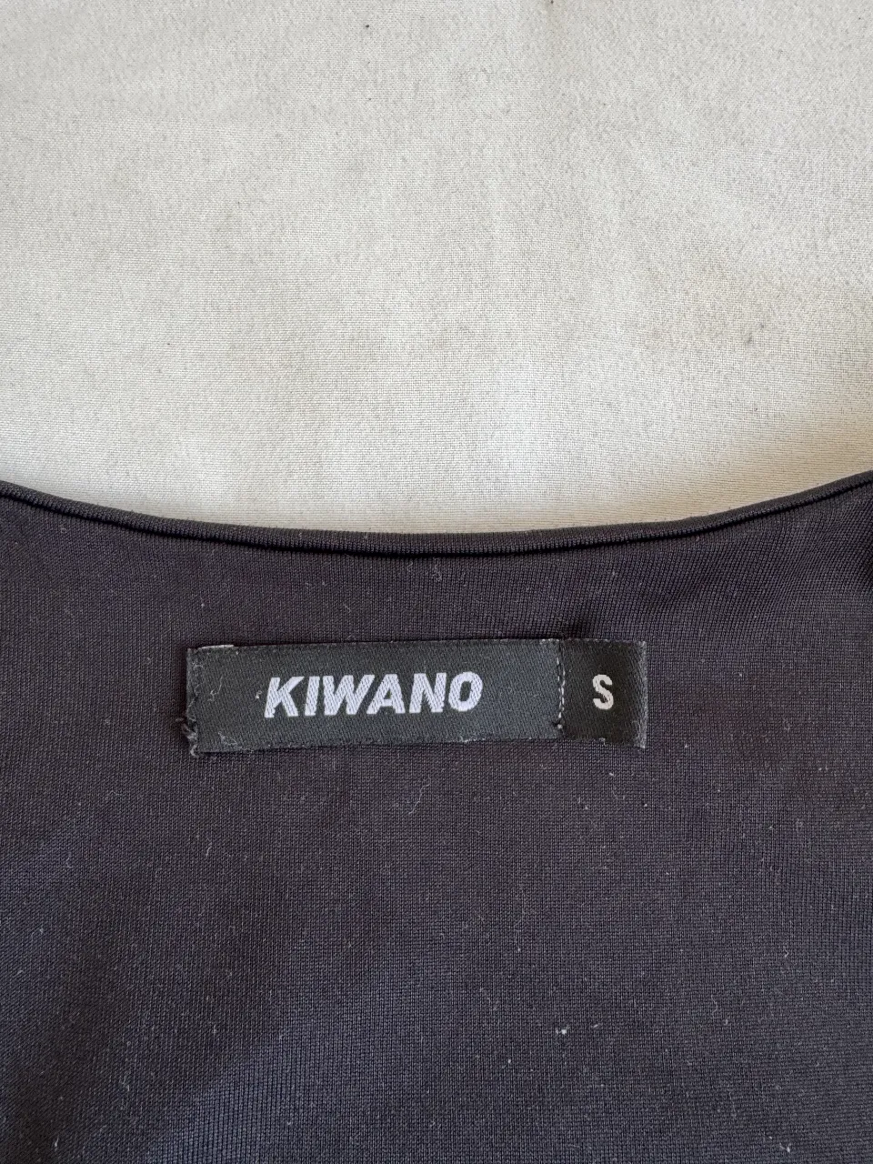 Musculosa KIWANO - imagen 2