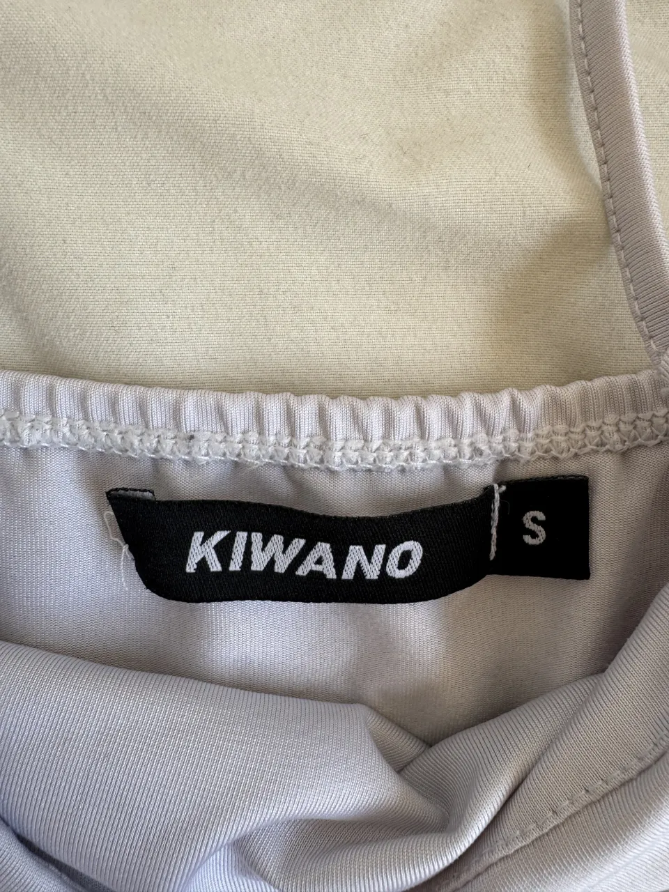 Musculosa KIWANO - imagen 2
