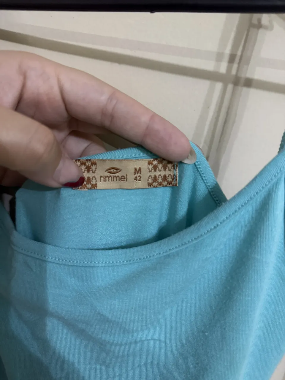 Musculosa Rimmel - imagen 2
