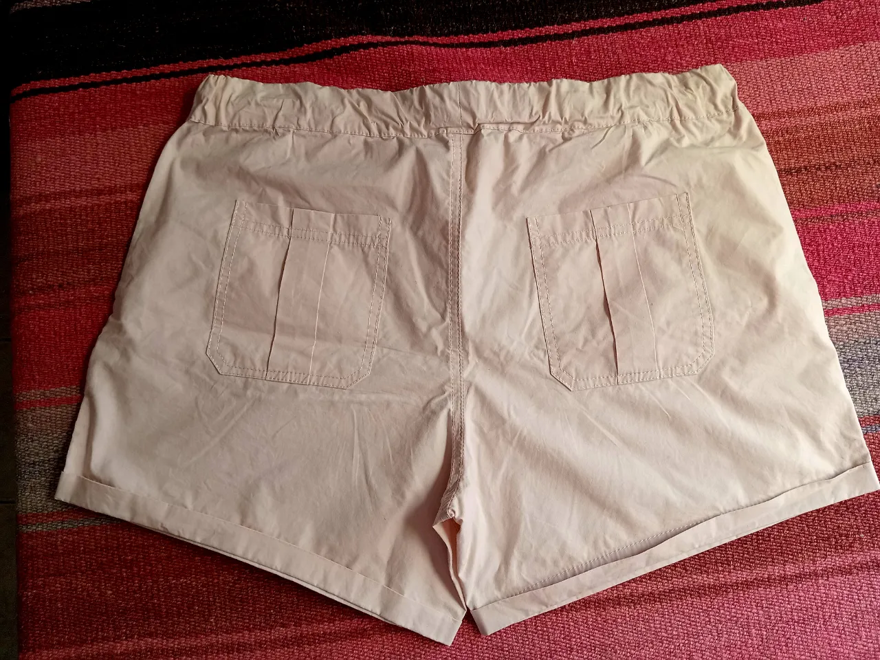 Short Yagmour - imagen 2
