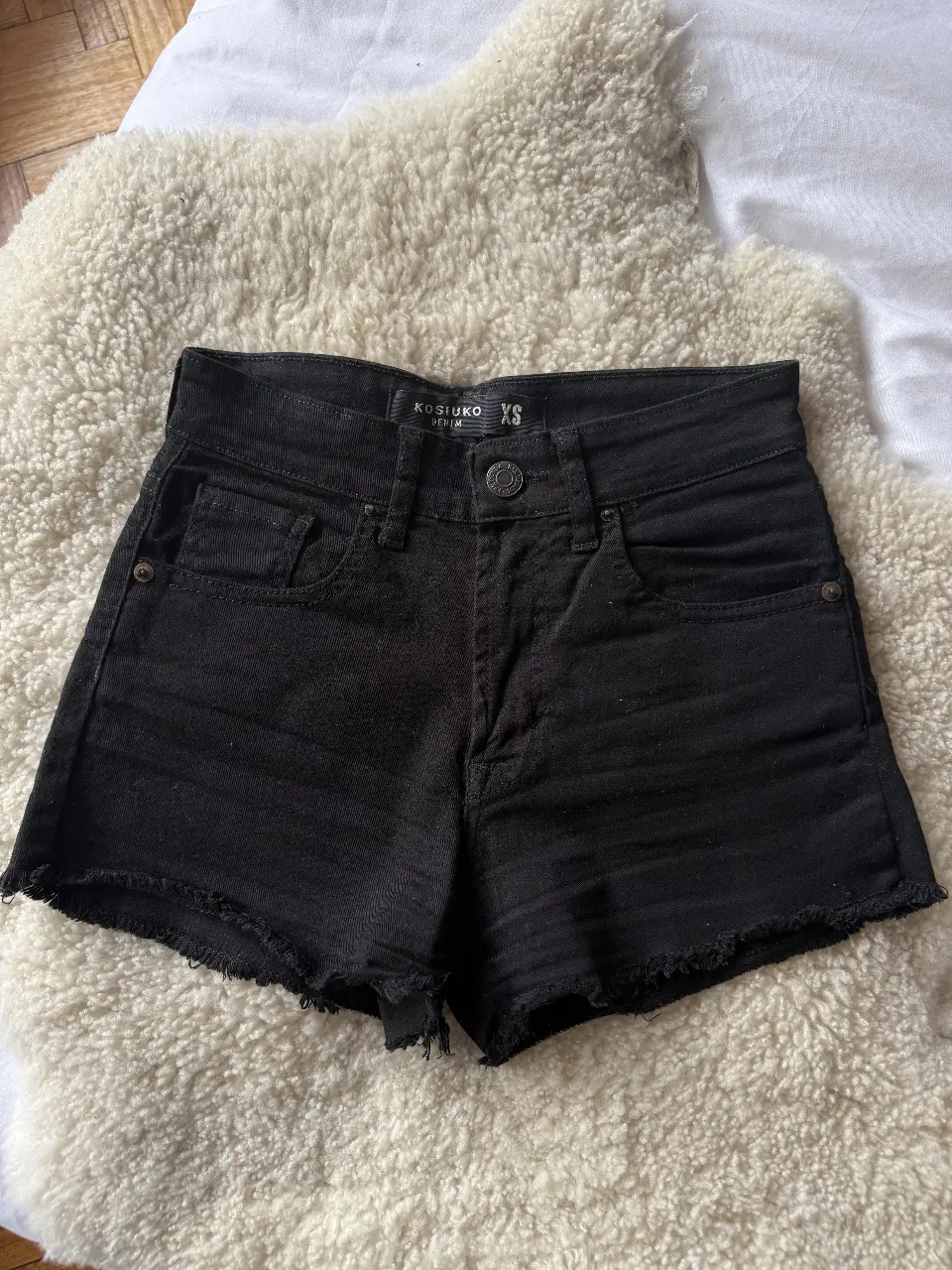 Short Kosiuko - imagen 1