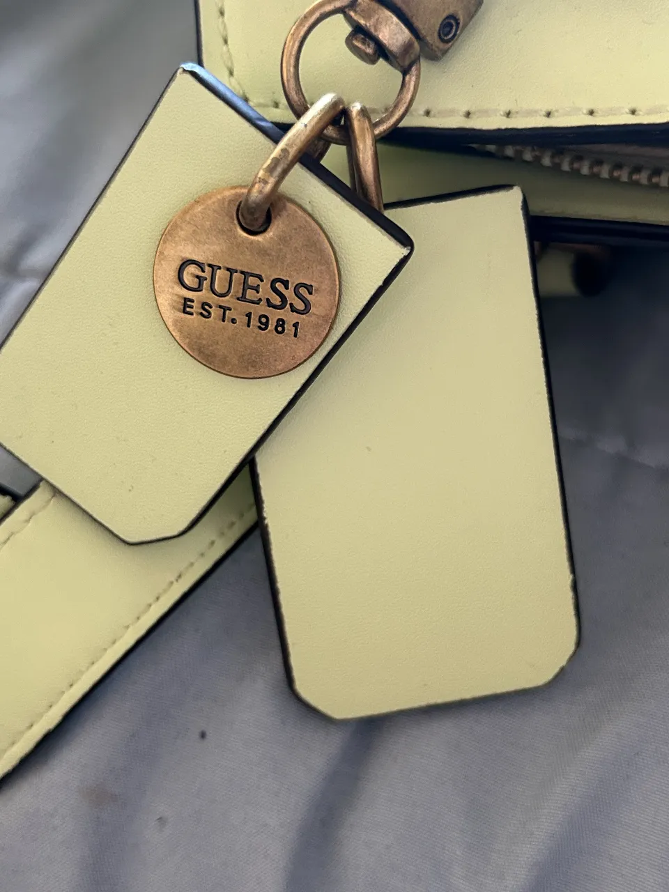 Bolso GUESS - imagen 4
