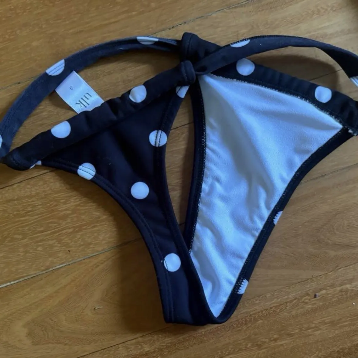 Bikini Ulk - imagen 3