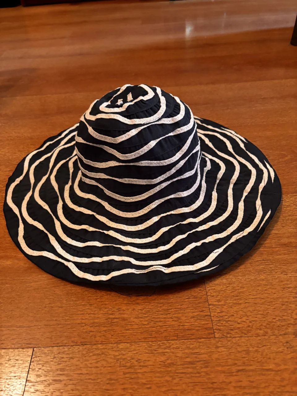 Sombrero Icing by claire’s - imagen 4