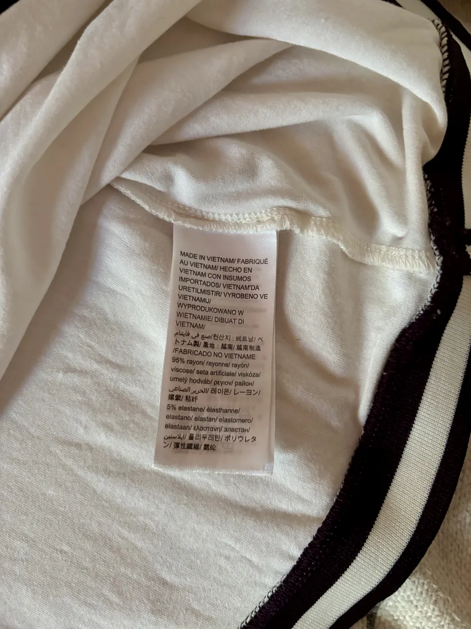 Remera Calvin Klein - imagen 5