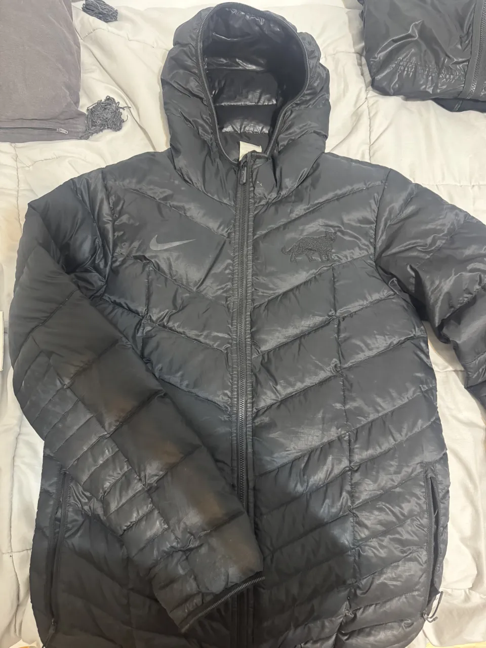 Campera Nike - Vista 2