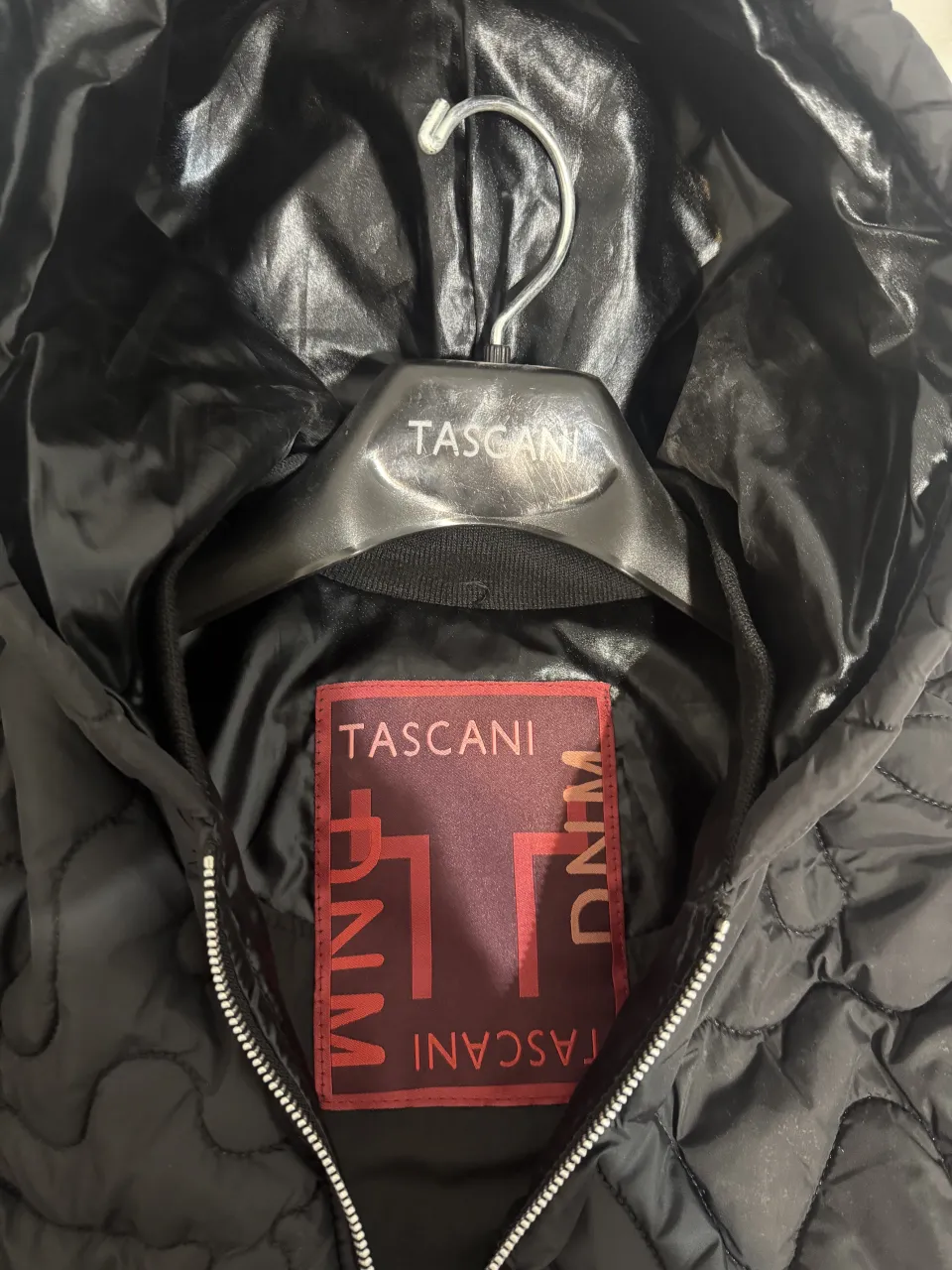 Buzo Tascani - imagen 3