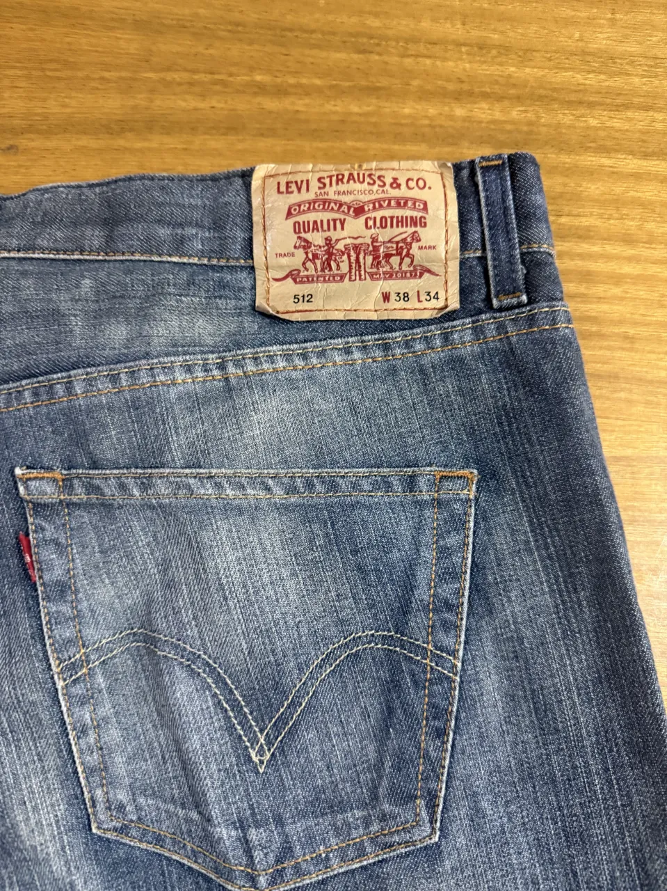 Jean Levi's - imagen 2