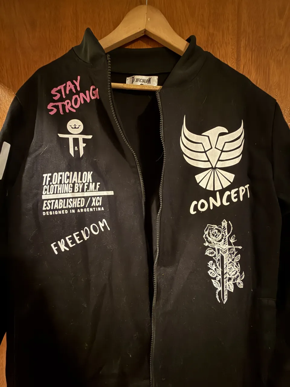 Campera Tf.oficialok - Vista 2