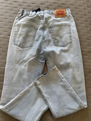 Levi's