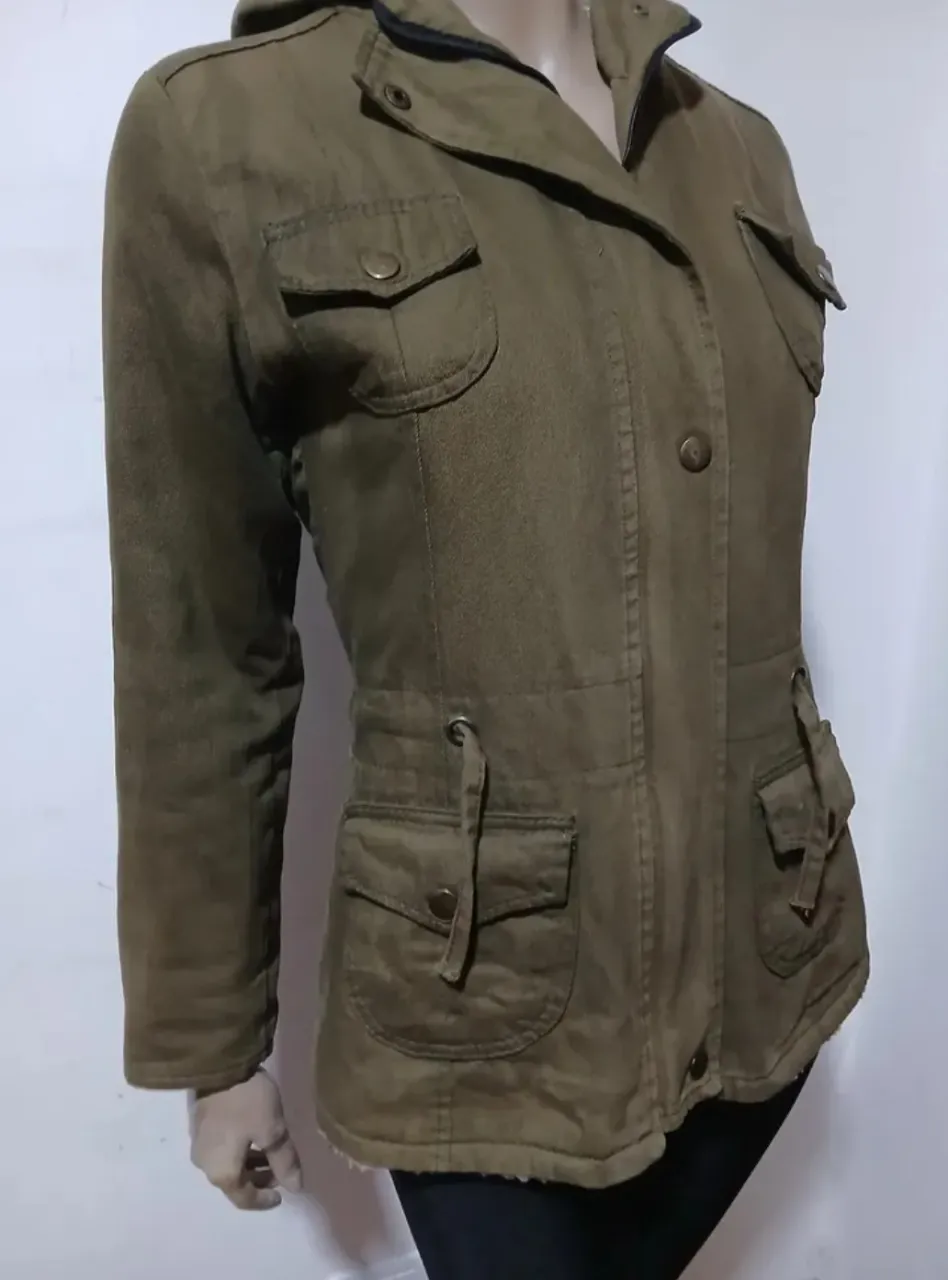 Campera A ≠ - imagen 3