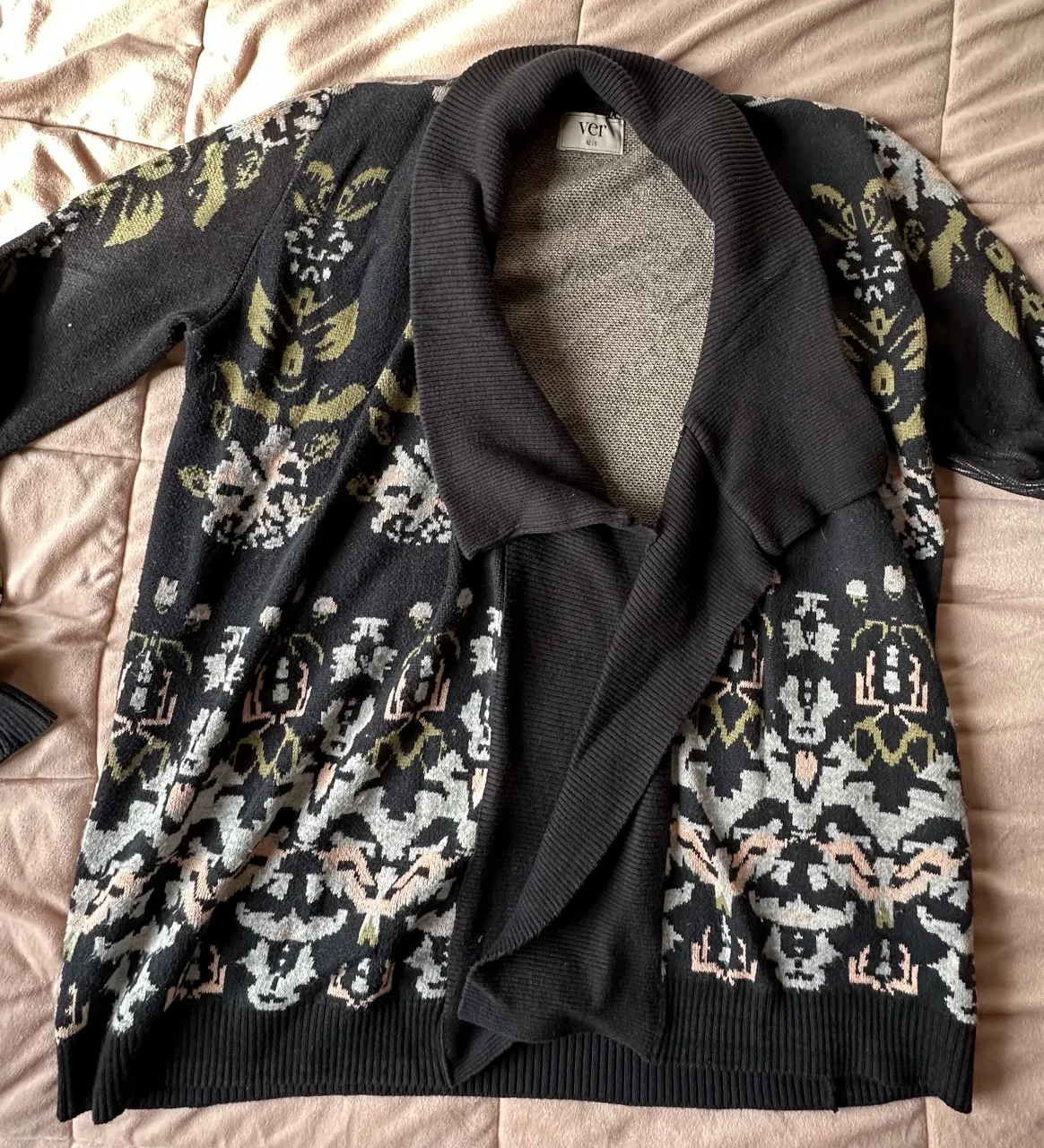 Cardigan Marca ver - imagen 2