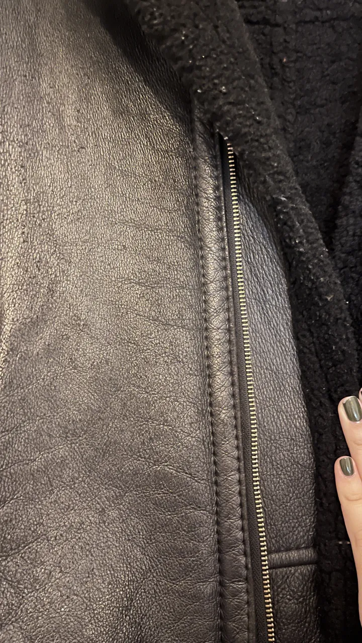 Campera A ≠ - imagen 3