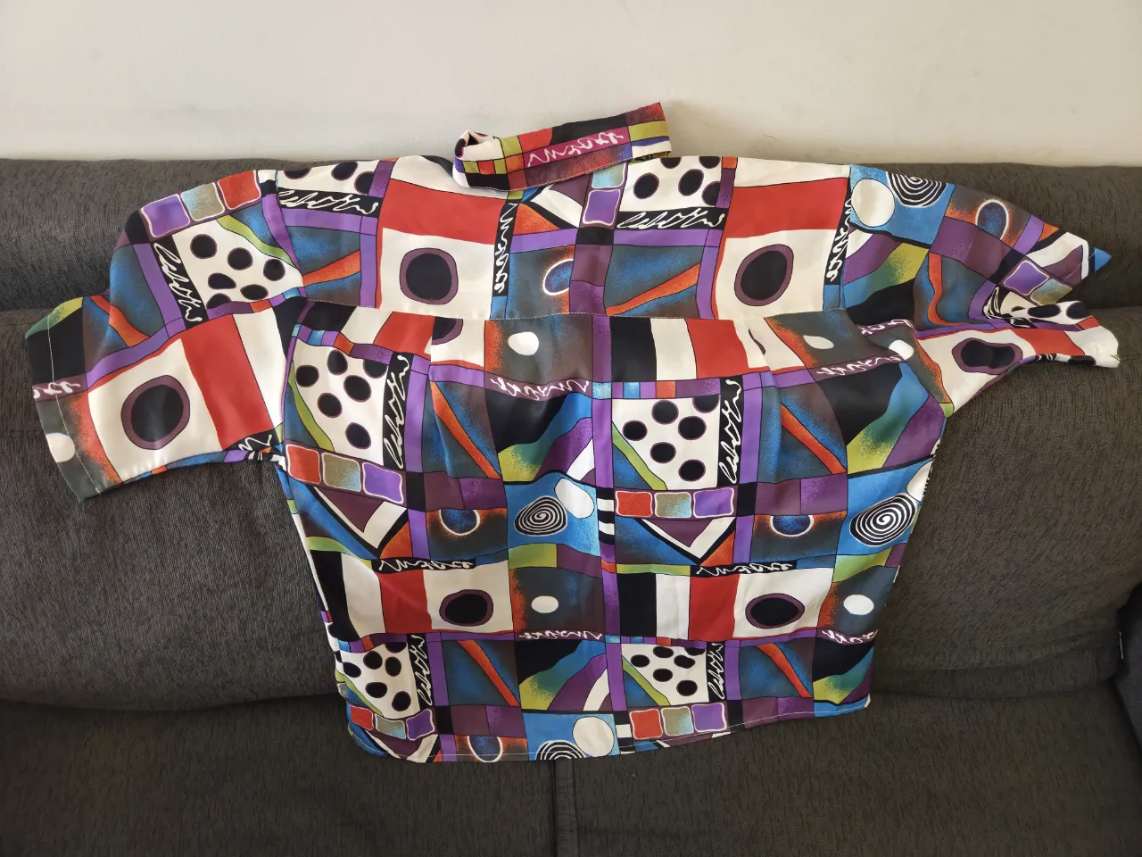 Camisa Desconocida - imagen 2