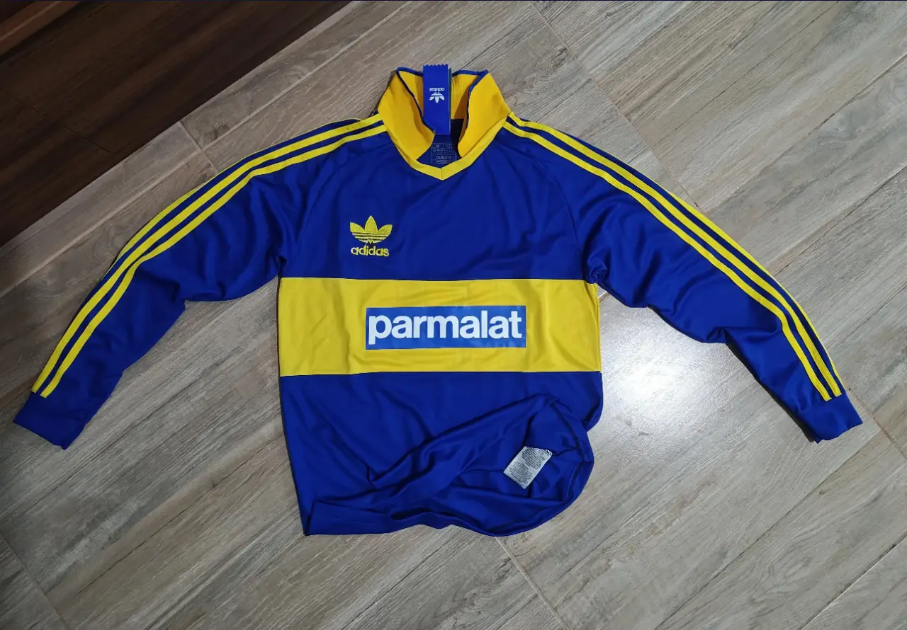 Camiseta adidas
