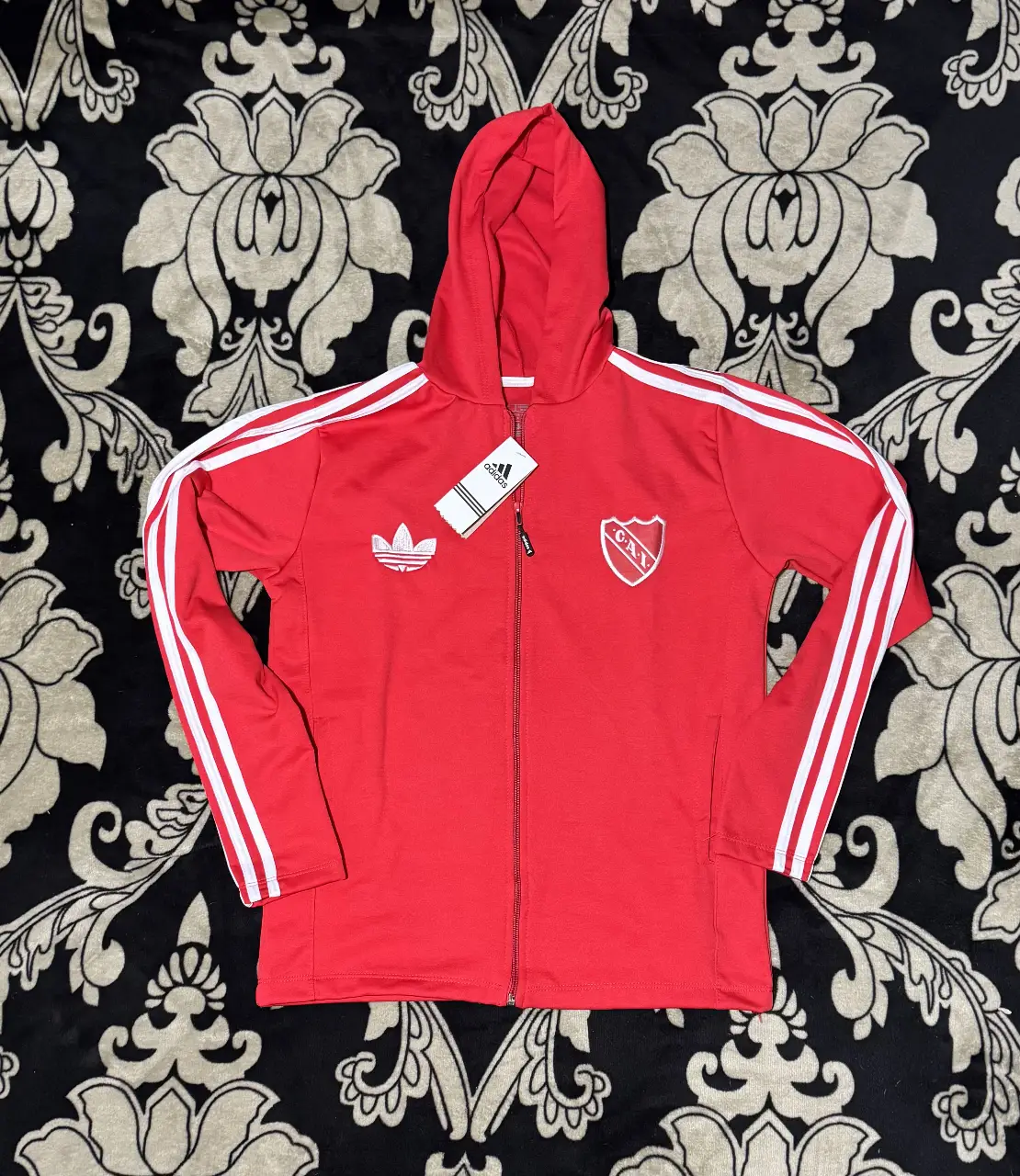 Buzo adidas - imagen 1