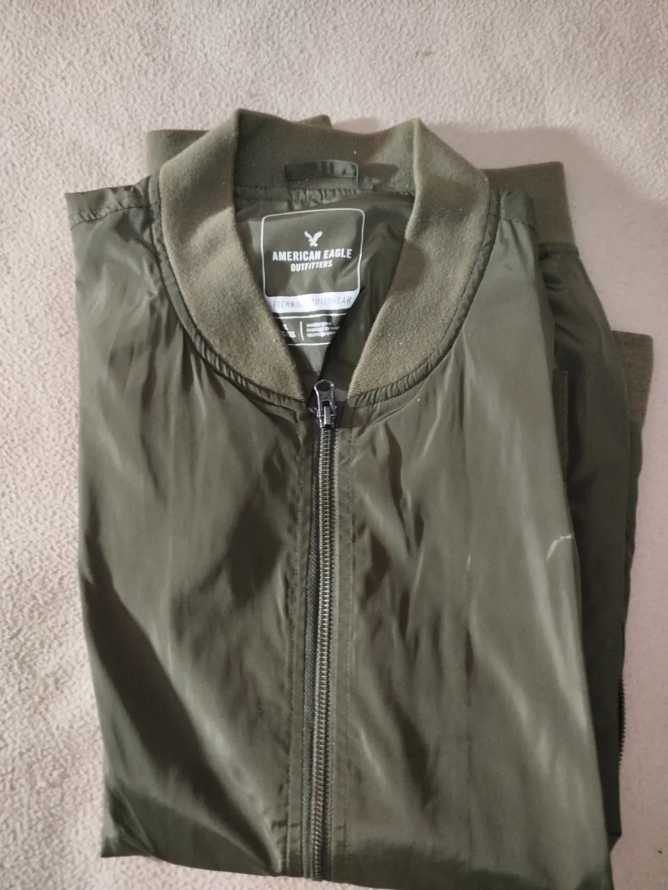 Campera American Eagle Outfitters - imagen 1