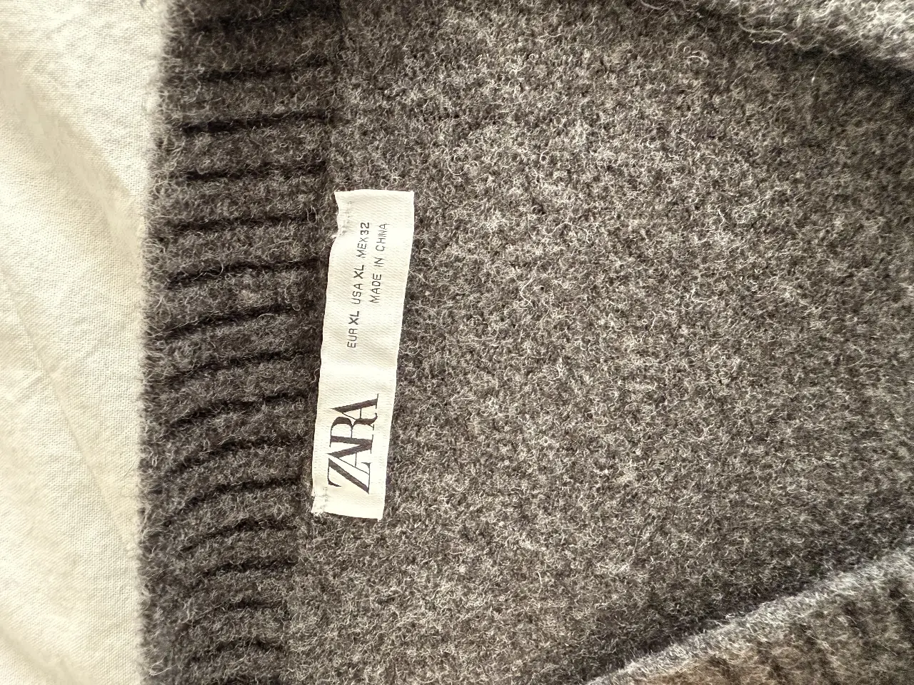Sweater Zara - imagen 2
