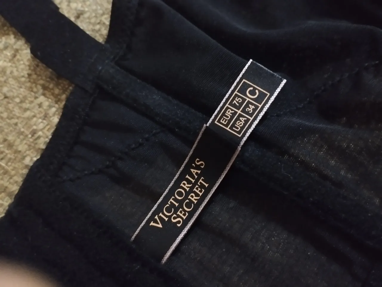 Corpiño Victoria's Secret - imagen 7