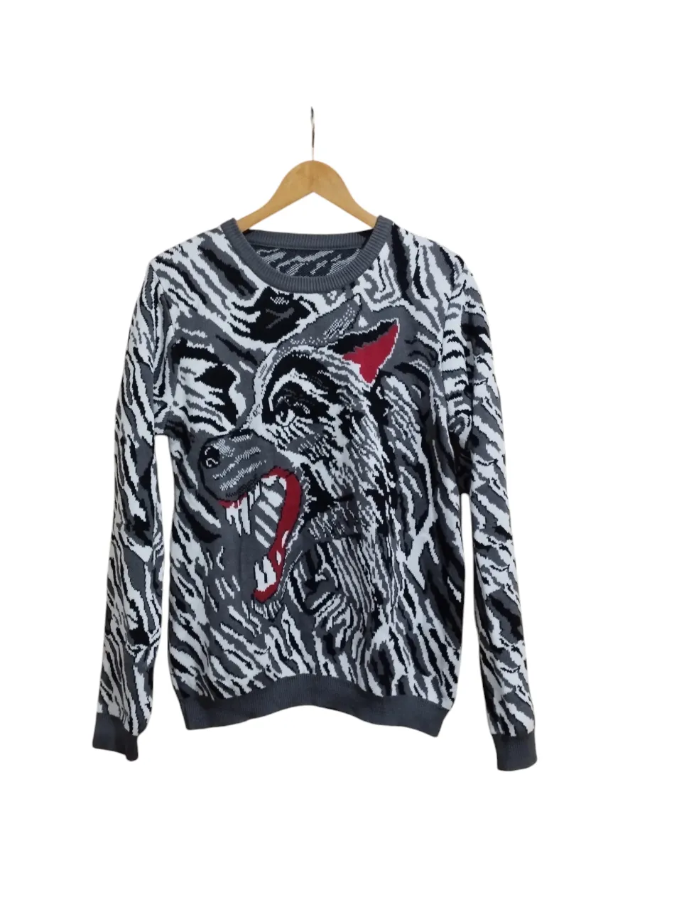 Sweater A ≠ - imagen 1