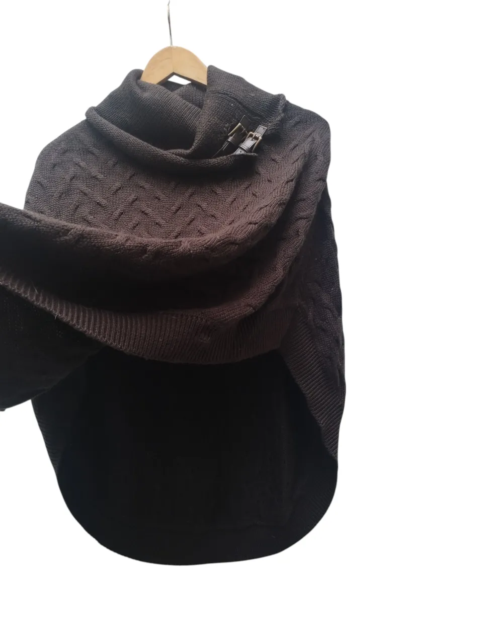 Poncho A ≠ - Vista 2