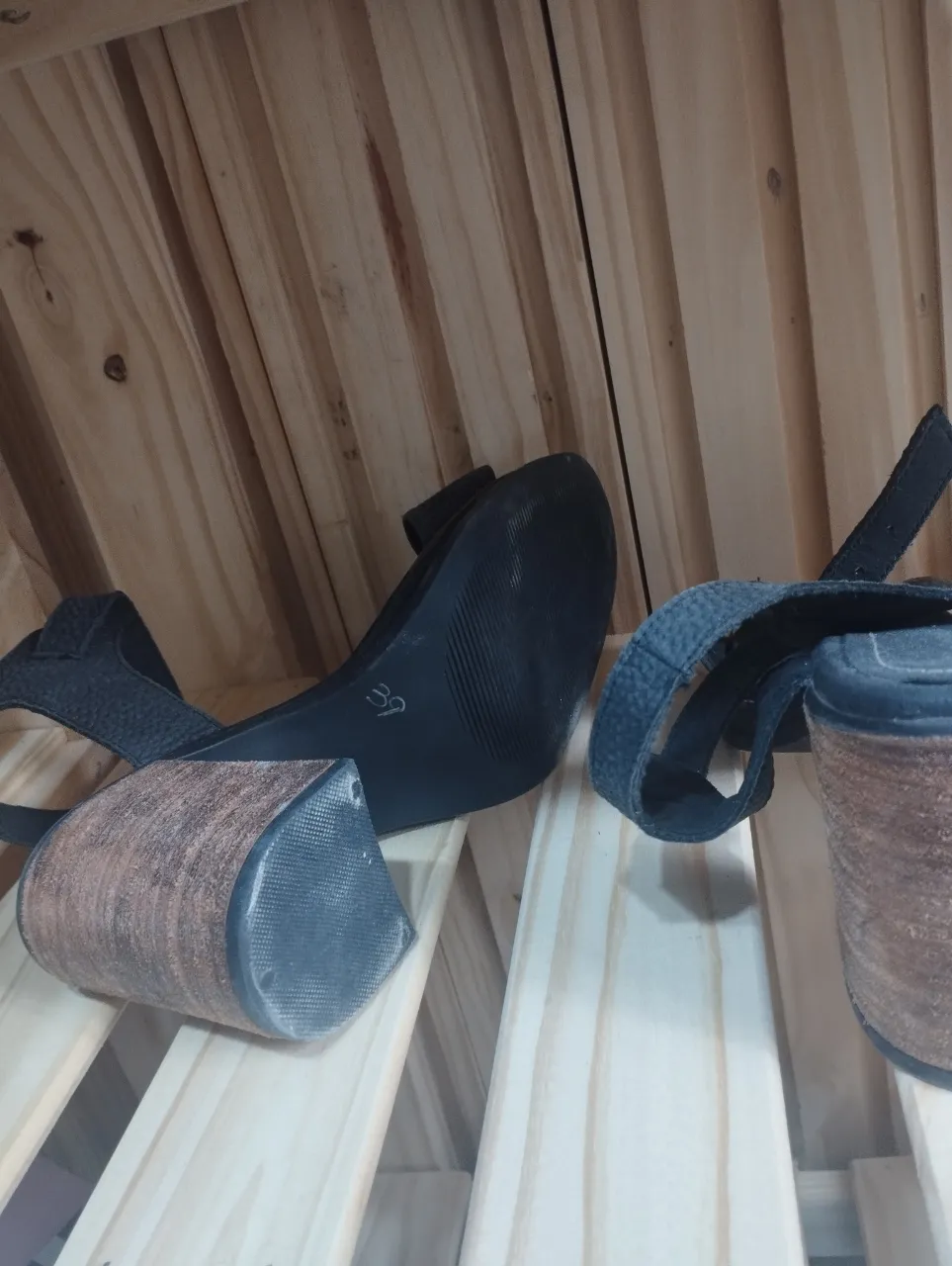Sandalias A ≠ - imagen 4