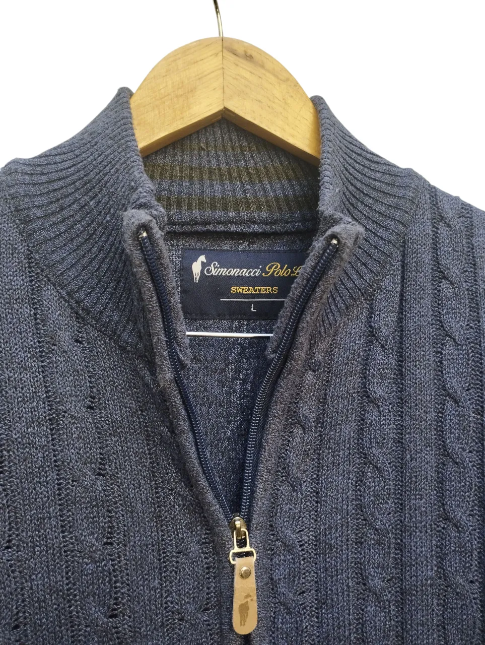 Sweater A ≠ - imagen 2