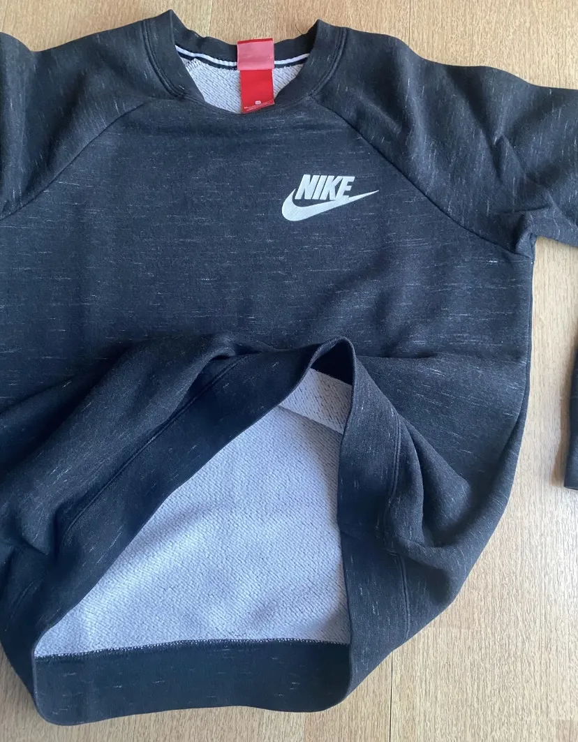 Buzo Nike miniatura 5