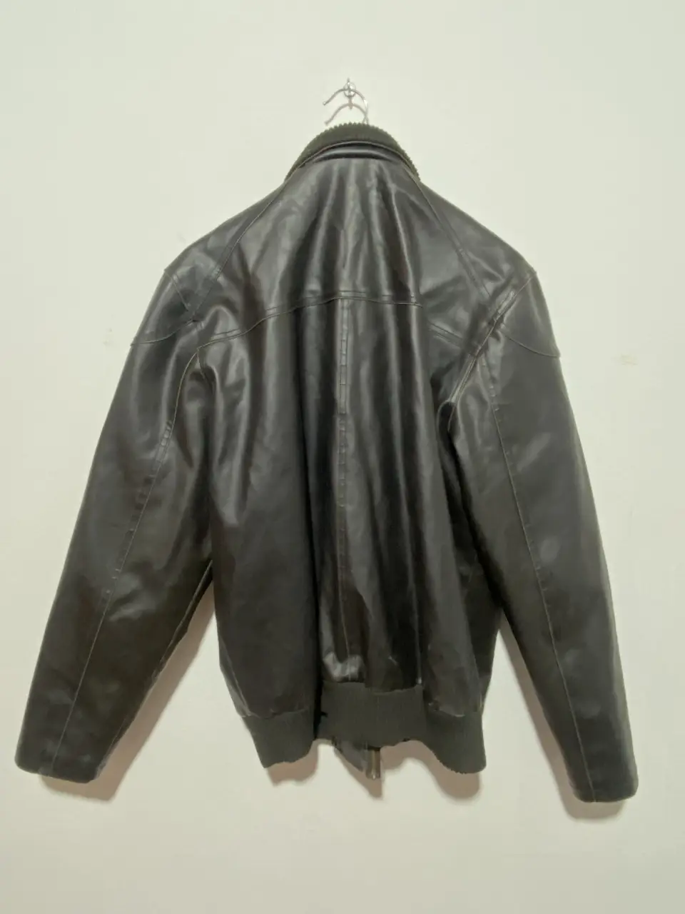 Campera GUESS - imagen 3