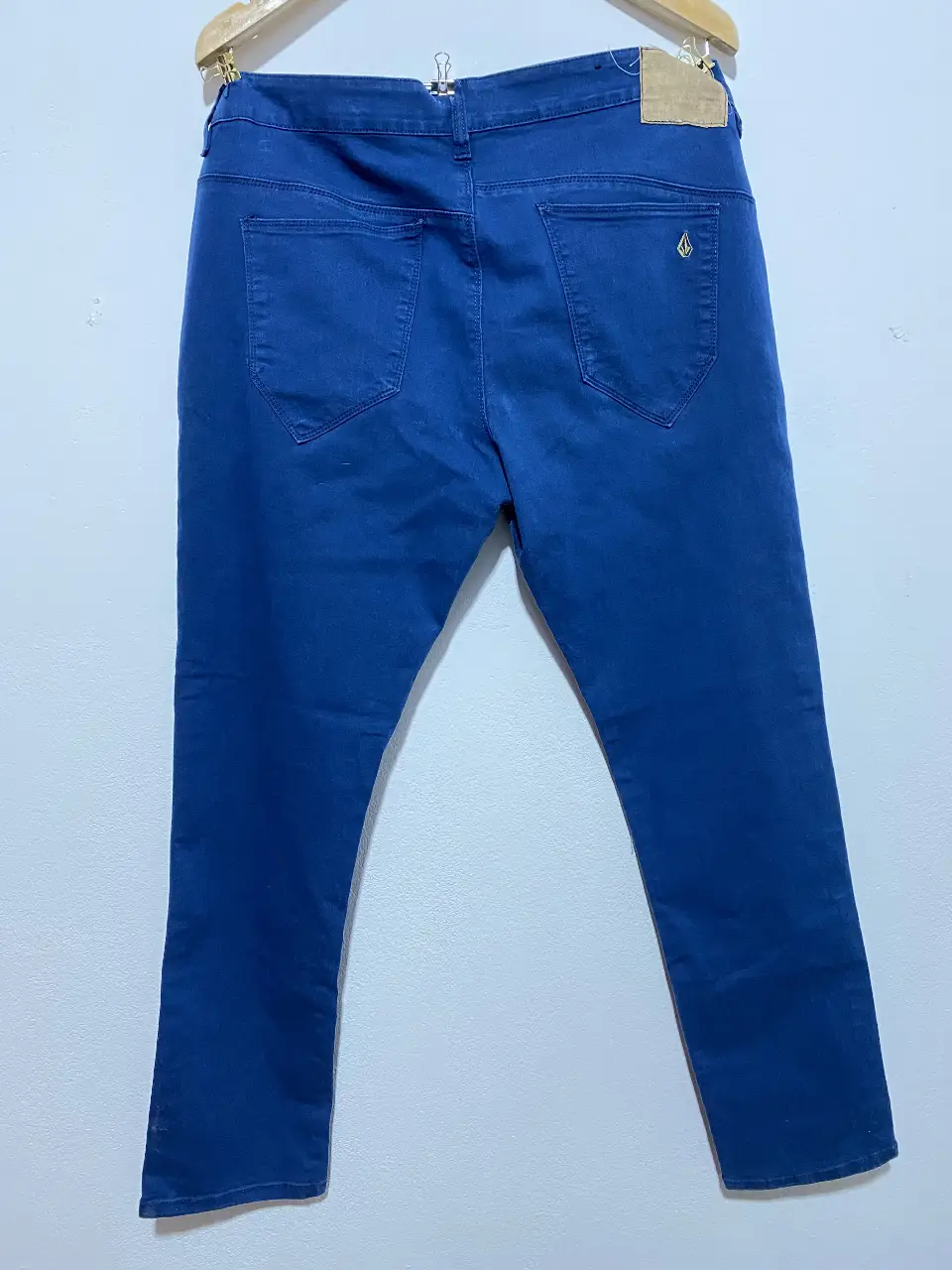 Jean Volcom - imagen 2