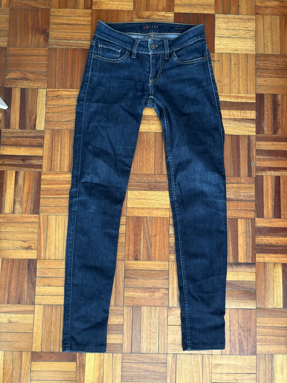 Jean GUESS - imagen 10