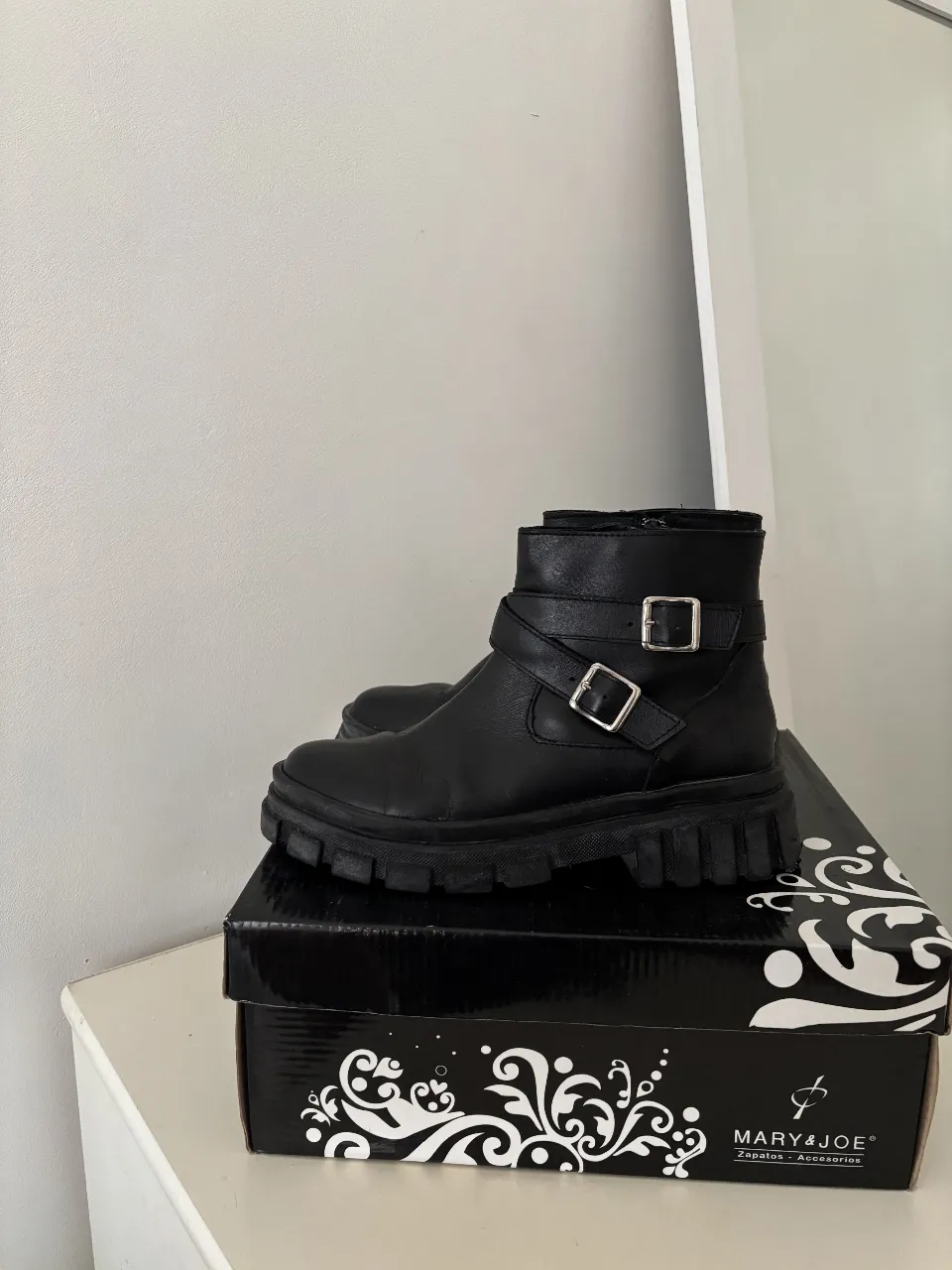Botas MARY & JOE - imagen 1