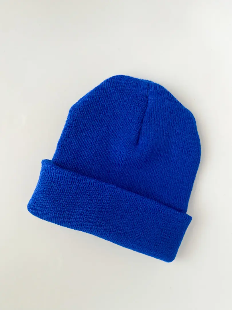Gorro azul nuevo! ideal para el invierno. Es elastizado, podes doblarlo y acomodar a gusto. Unisex. + colores disponibles 