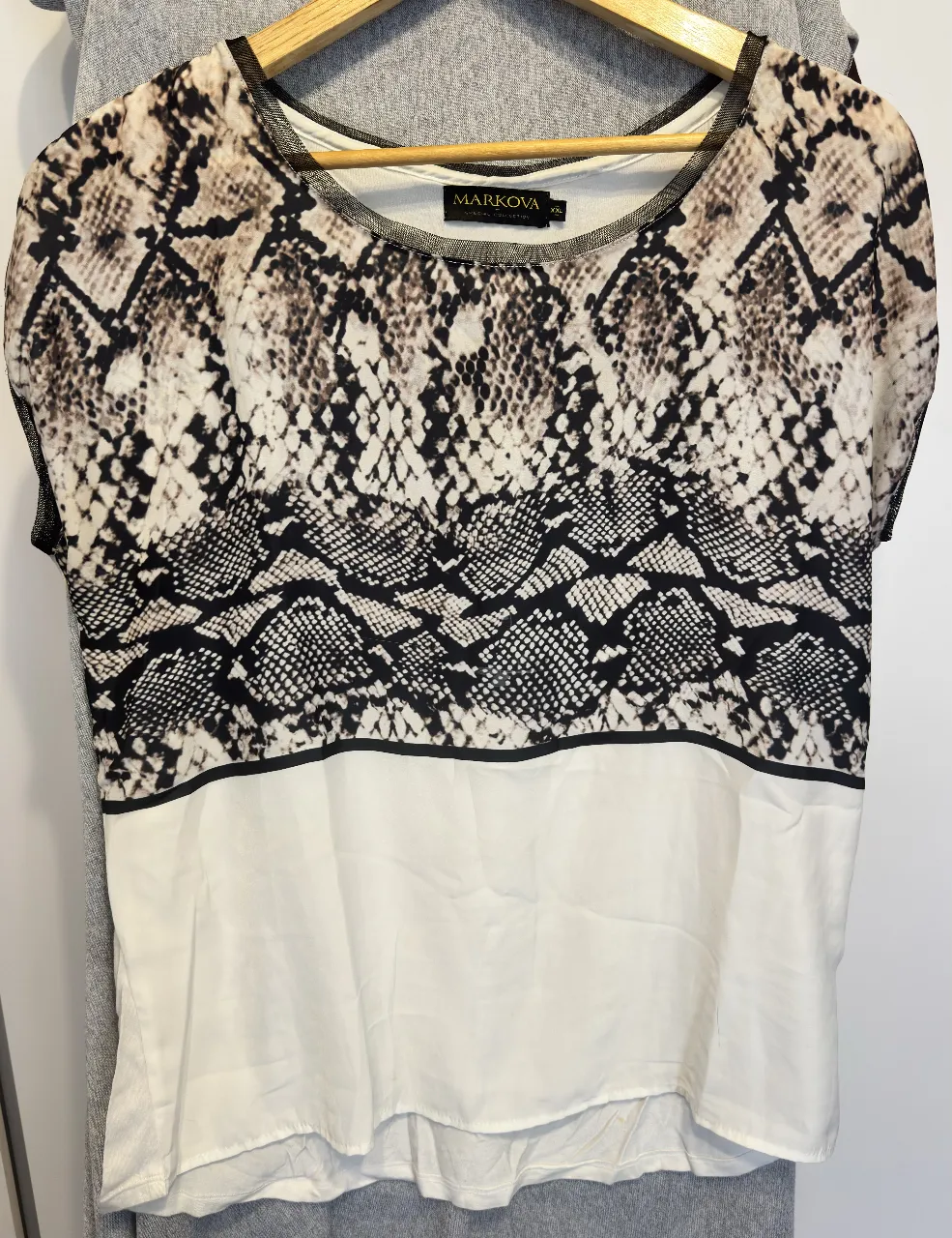 Remera Markova - imagen 1