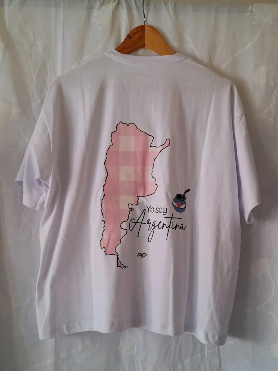 Remera A ≠ - imagen 1