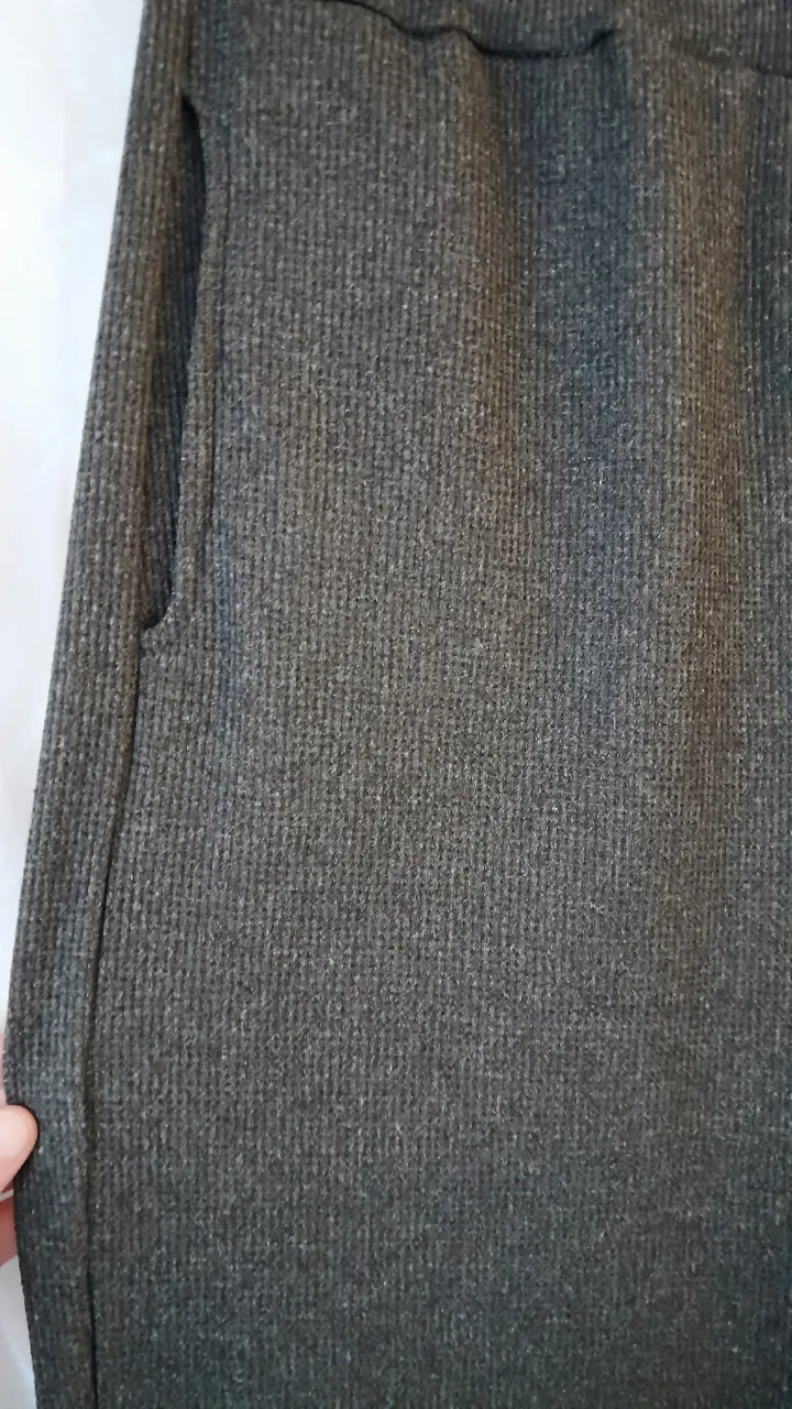 Pantalón A ≠ - imagen 2