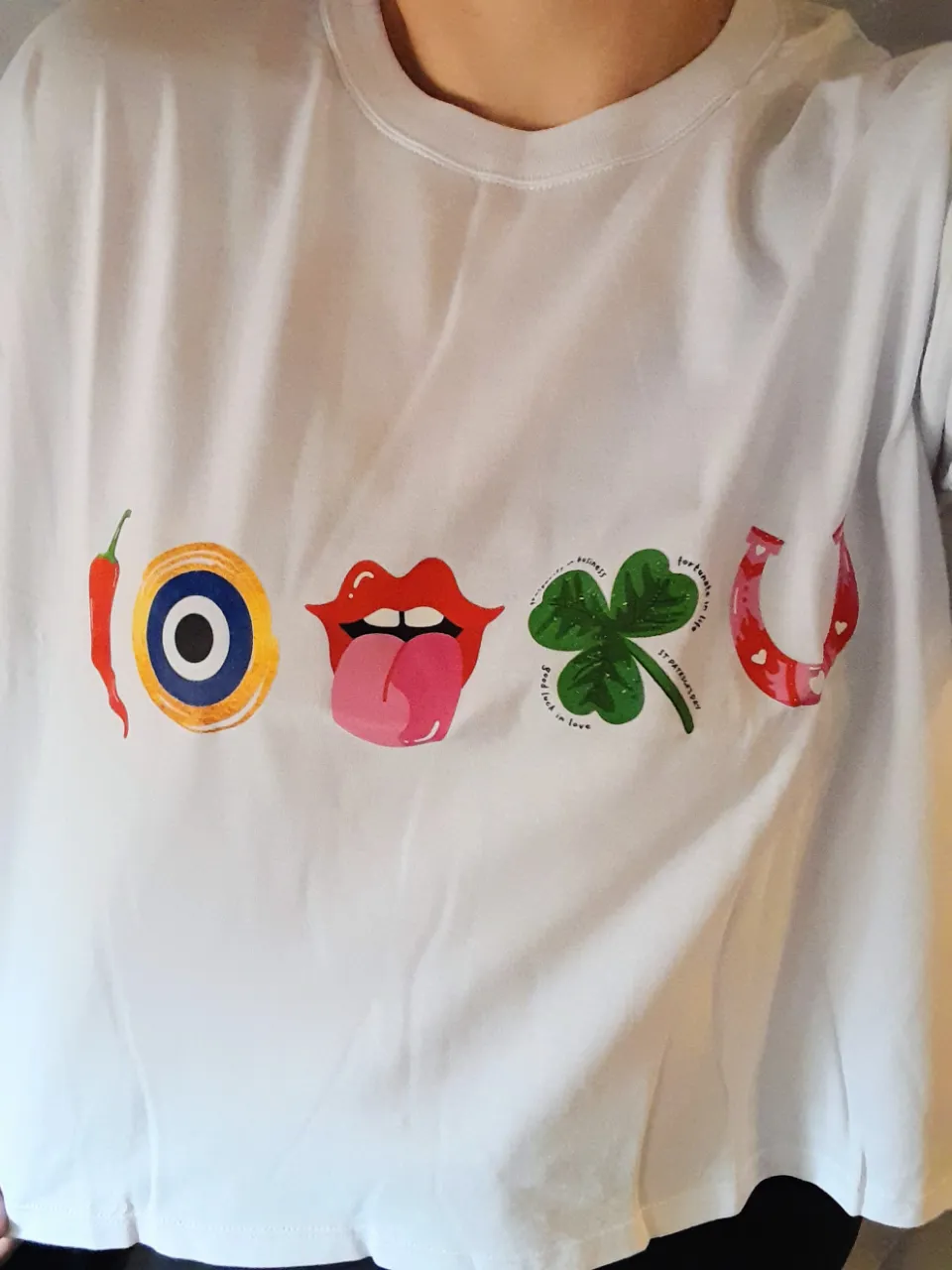 Remera A ≠ - imagen 2