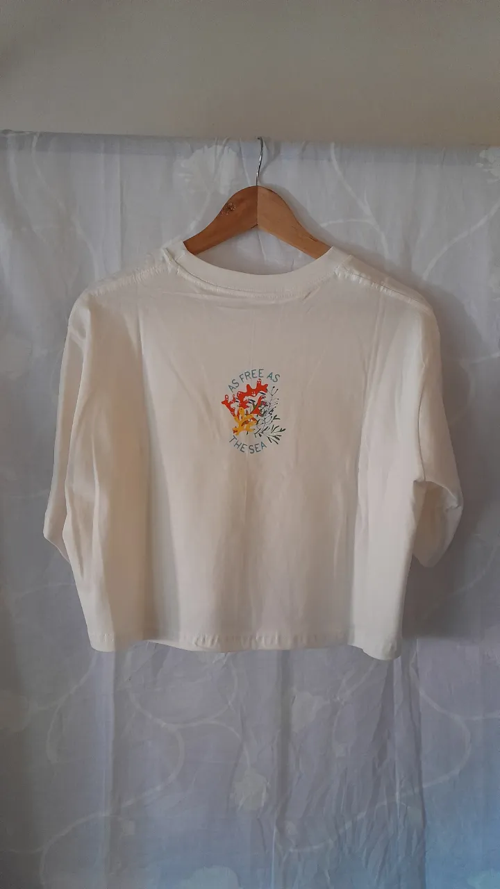 Remera A ≠ - imagen 3