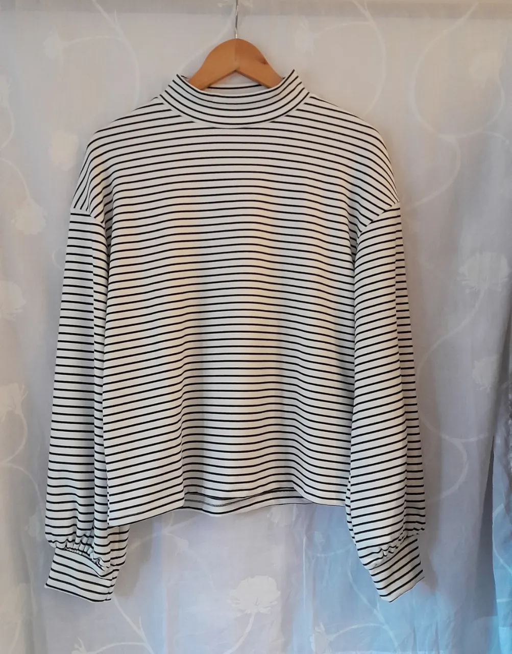 Remera A ≠ - imagen 3