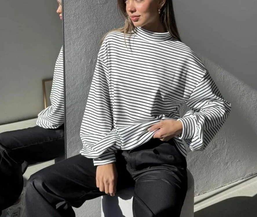 Remera A ≠ - imagen 2