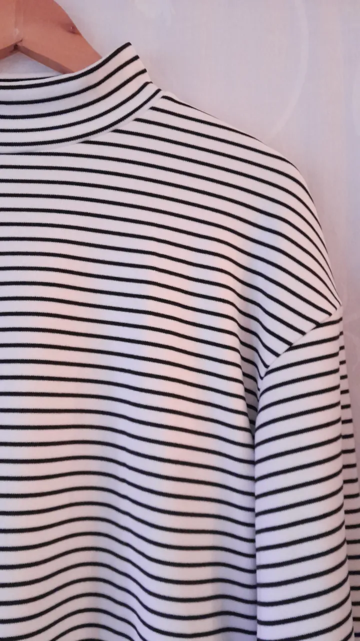 Remera A ≠ - imagen 4
