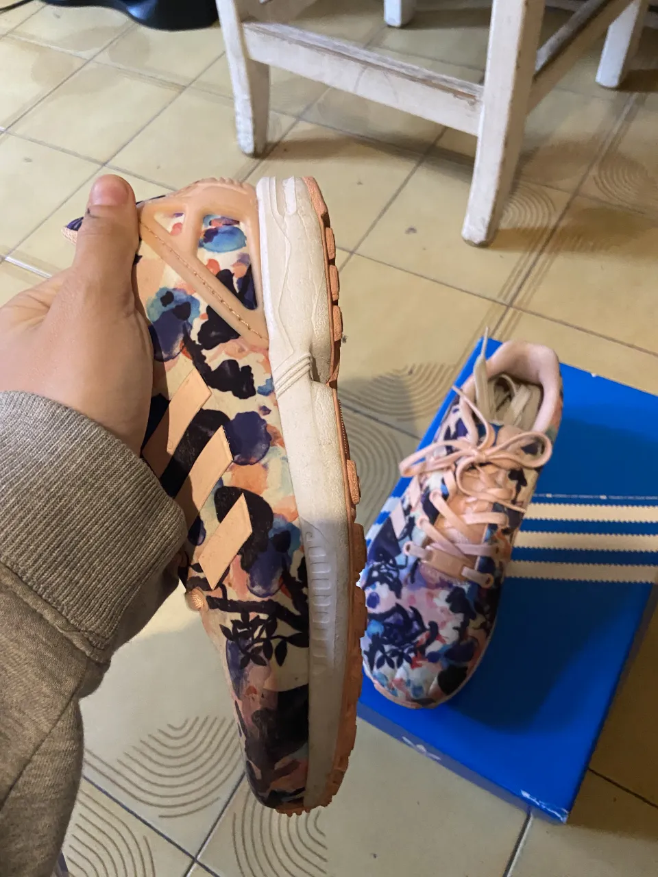 Botines adidas miniatura 4