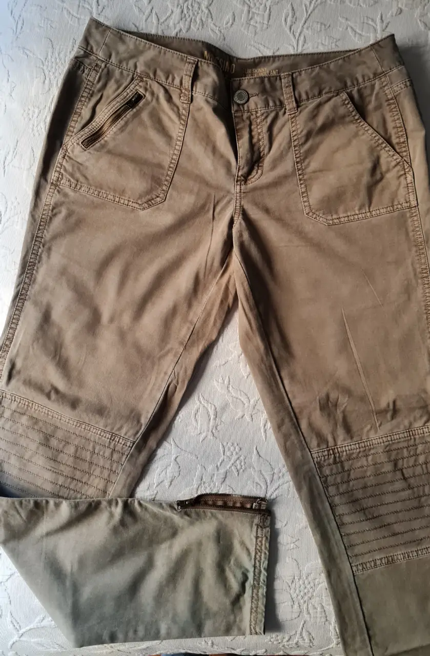 Pantalón Mossimo - imagen 1