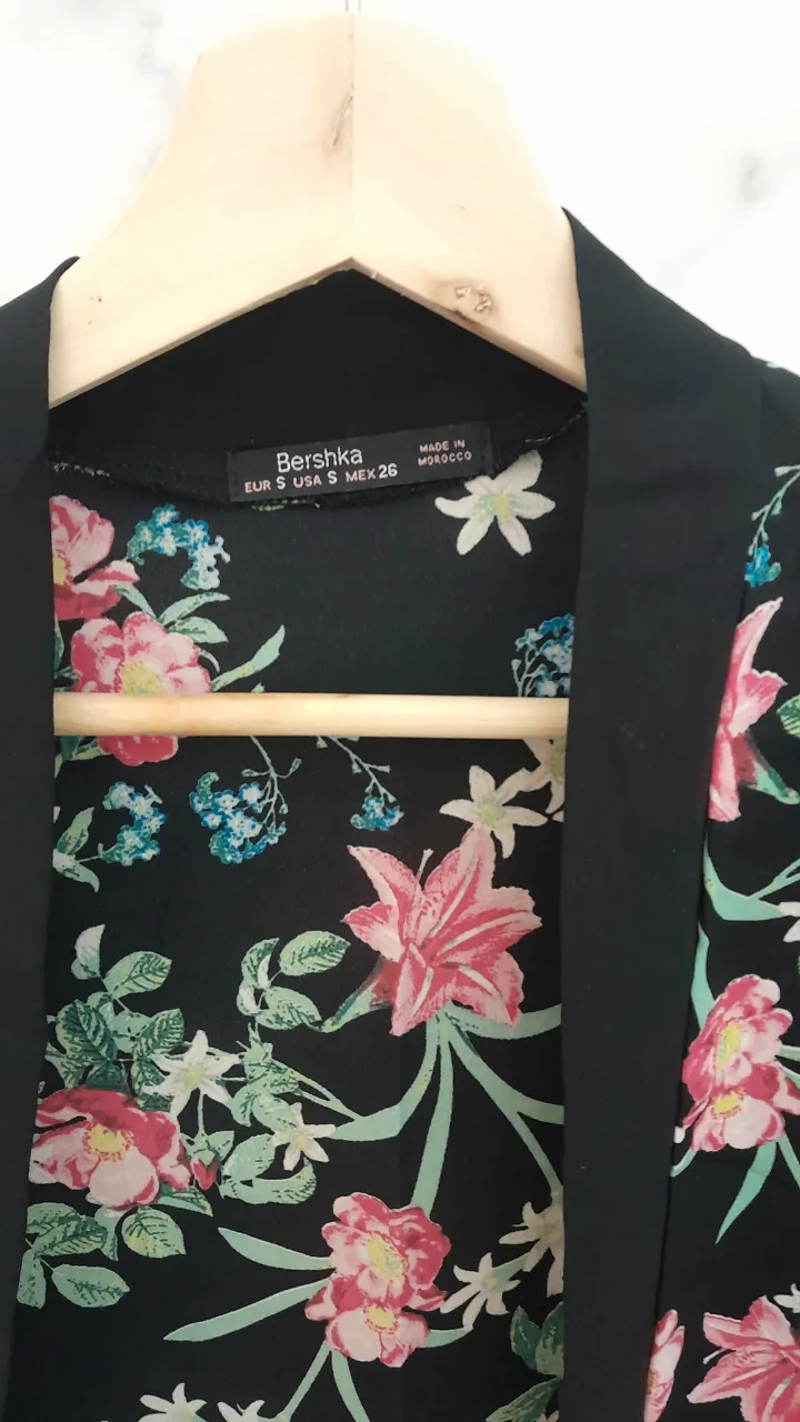 Kimono Bershka - Vista 2