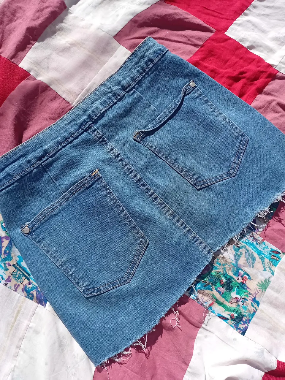 Minifalda A ≠ - Vista 2