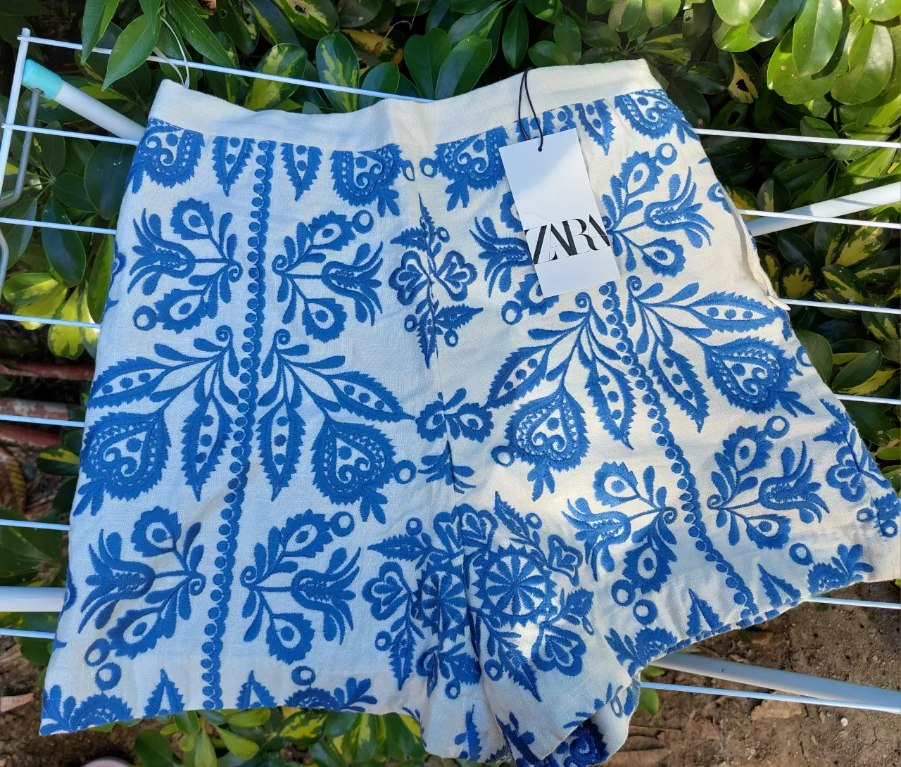 Short Zara