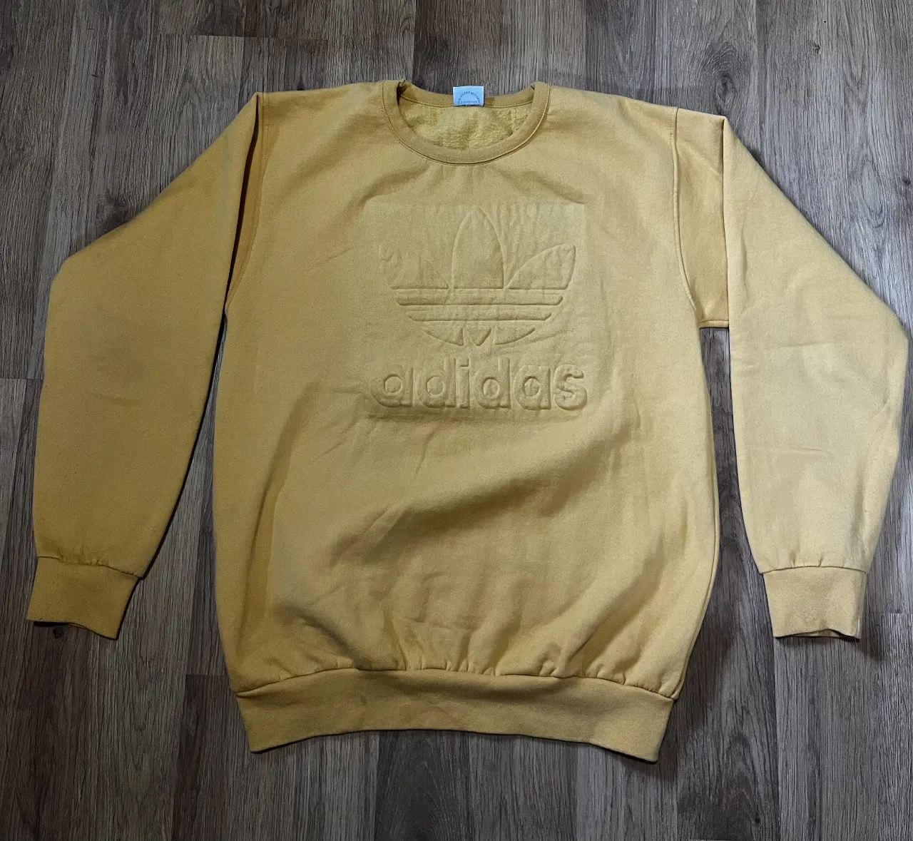 Buzo adidas