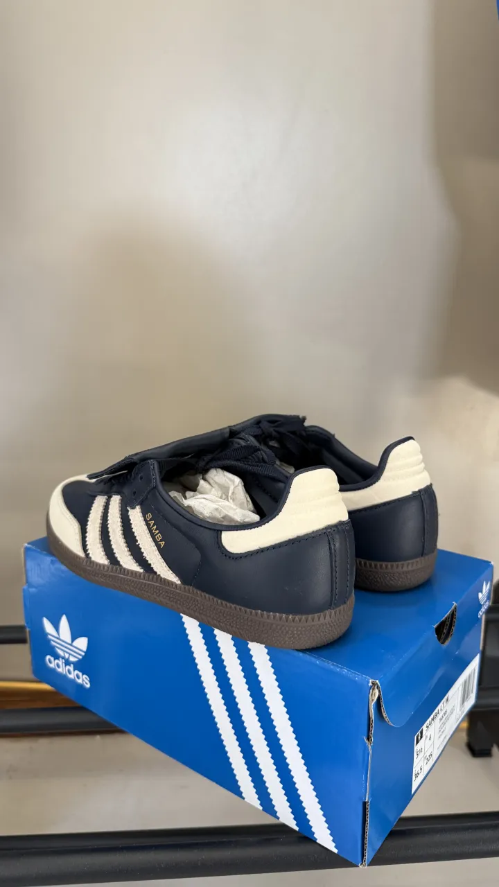 Zapatillas adidas - imagen 4